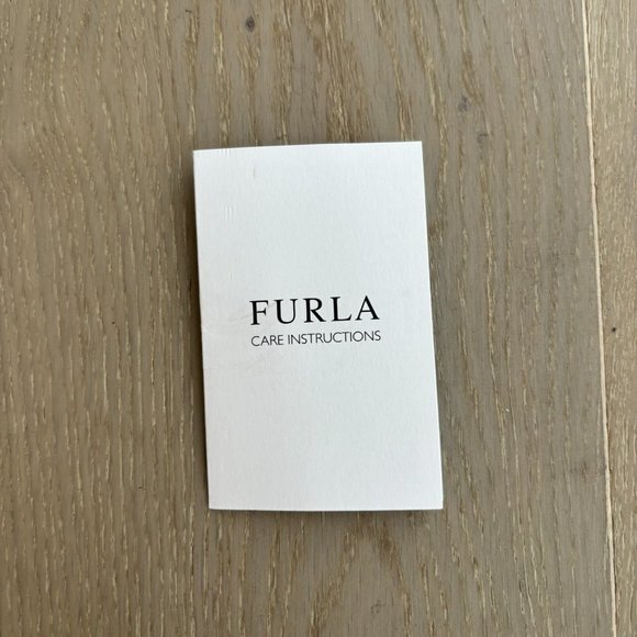 Furla yellow/beige leather tote bag - Picture 11 of 11